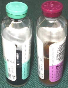 2 bottles: 1 green, 1 pink