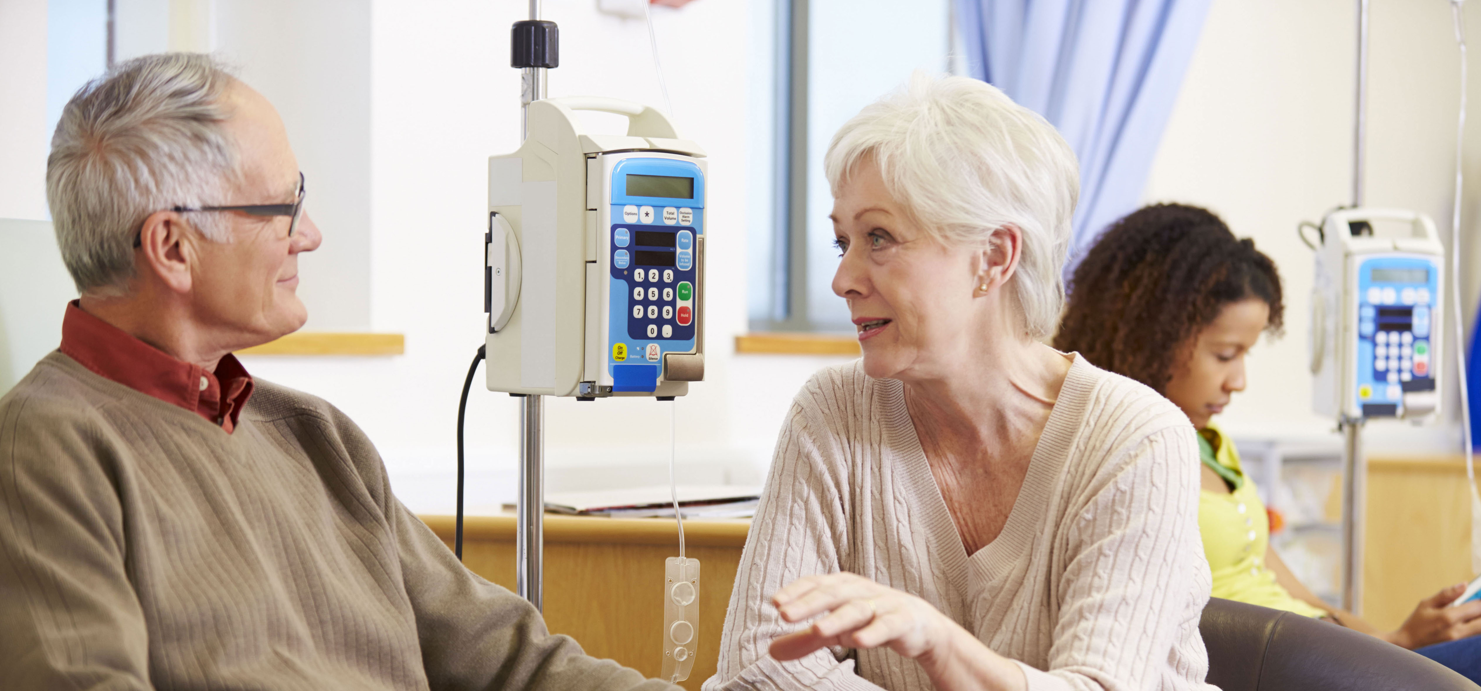 хронические заболевания сердца. остеопороз у пожилых женщин. фото пожилых в реабилитации. пациент с больным сердцем. операции в пожилом возрасте форум.